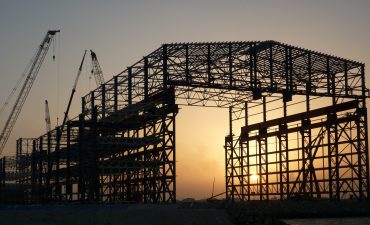 Erection of steel structures